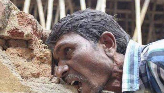 每天吃6斤,家中的墙壁被啃食得面目全非|砖头|泥巴|墙壁_新浪新闻