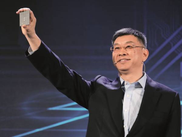 华为徐文伟我们产生的专利数是中国的10