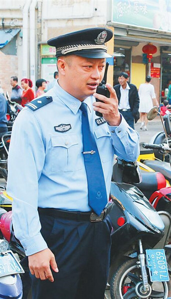 便衣警察冯晖:"城市猎人"守卫一方平安