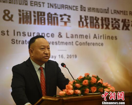 图为澜湄航空(柬埔寨)股份有限公司董事长兼首席执行官李昆在致辞.