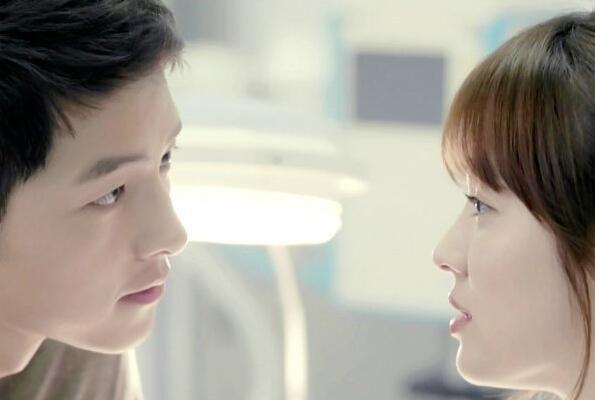 宋仲基宋慧乔离婚:影视剧中再怎么美好,生活里都是一地鸡毛