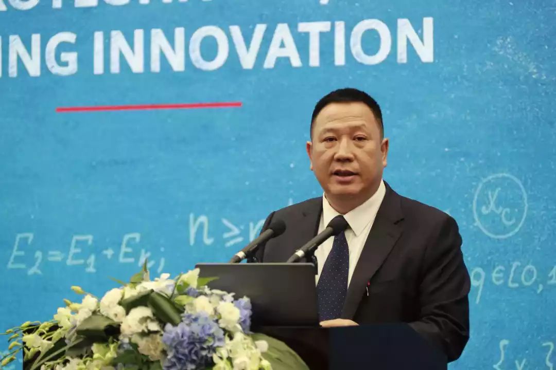 华为军方背景:华为有军方背景?华为和国防部同一天回应 华为首席法务官宋柳平