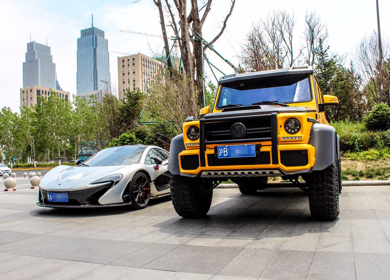 国内最贵越野车,988万,一共有3台,其中一台自燃过