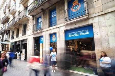 打卡!西班牙人新官方专卖店本周五开业,含球队