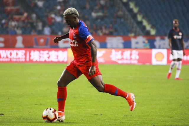 费尔南多即将加盟广州恒大 中超霸主坐等下一个7连冠