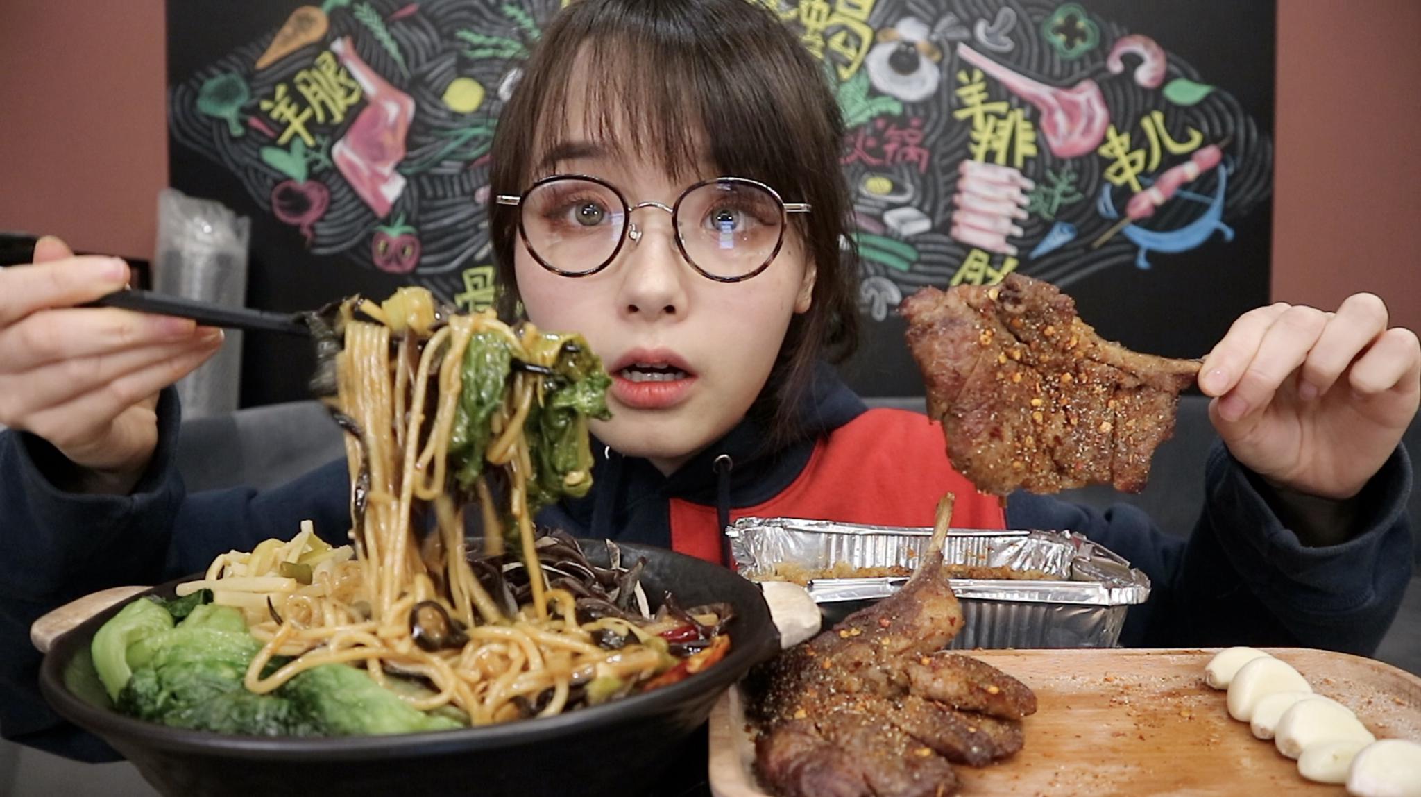 阿尤工作时的视频画面.受访者供图