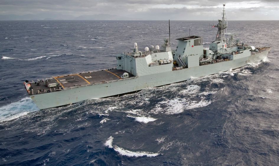 多次在西太平洋地区出没,其"温尼伯"号,"渥太华"号和"卡尔加里"号护卫