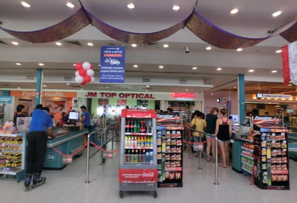 印度土豪中国旅行大超市购物付钱不理解钱多有错吗