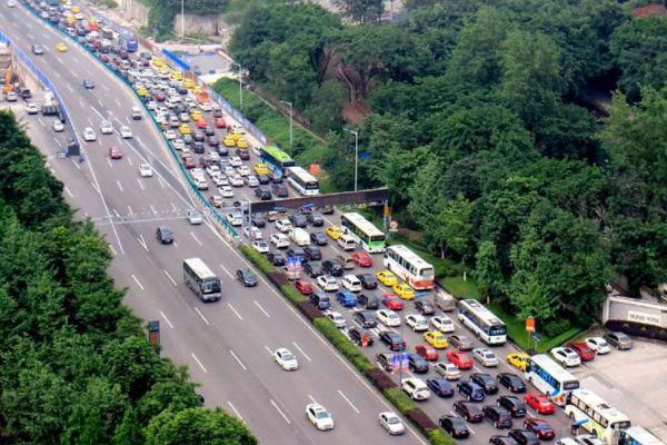 最堵车城市,很多时候都在堵,当地人也很无奈!