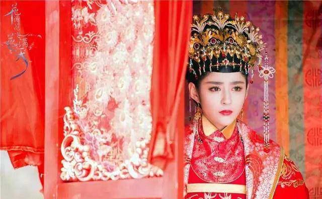 古装剧中公主出嫁,唐嫣刘涛粉圈无数,她却收获全部人的心