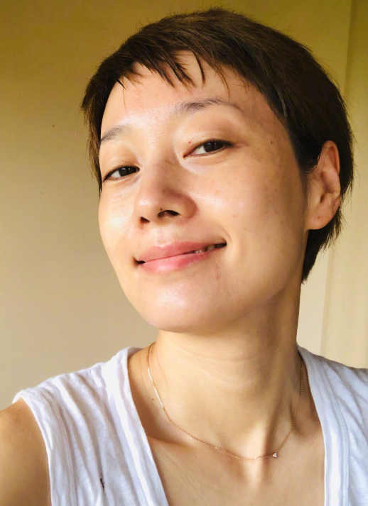 马伊琍生日发长文 43岁的她晒素颜照自称并不完美