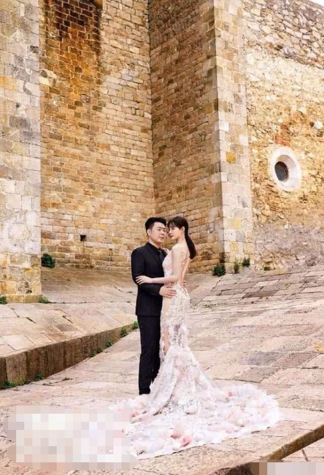 杜海涛沈梦辰婚纱写真曝光为啥杜海涛比出发时瘦了一大圈