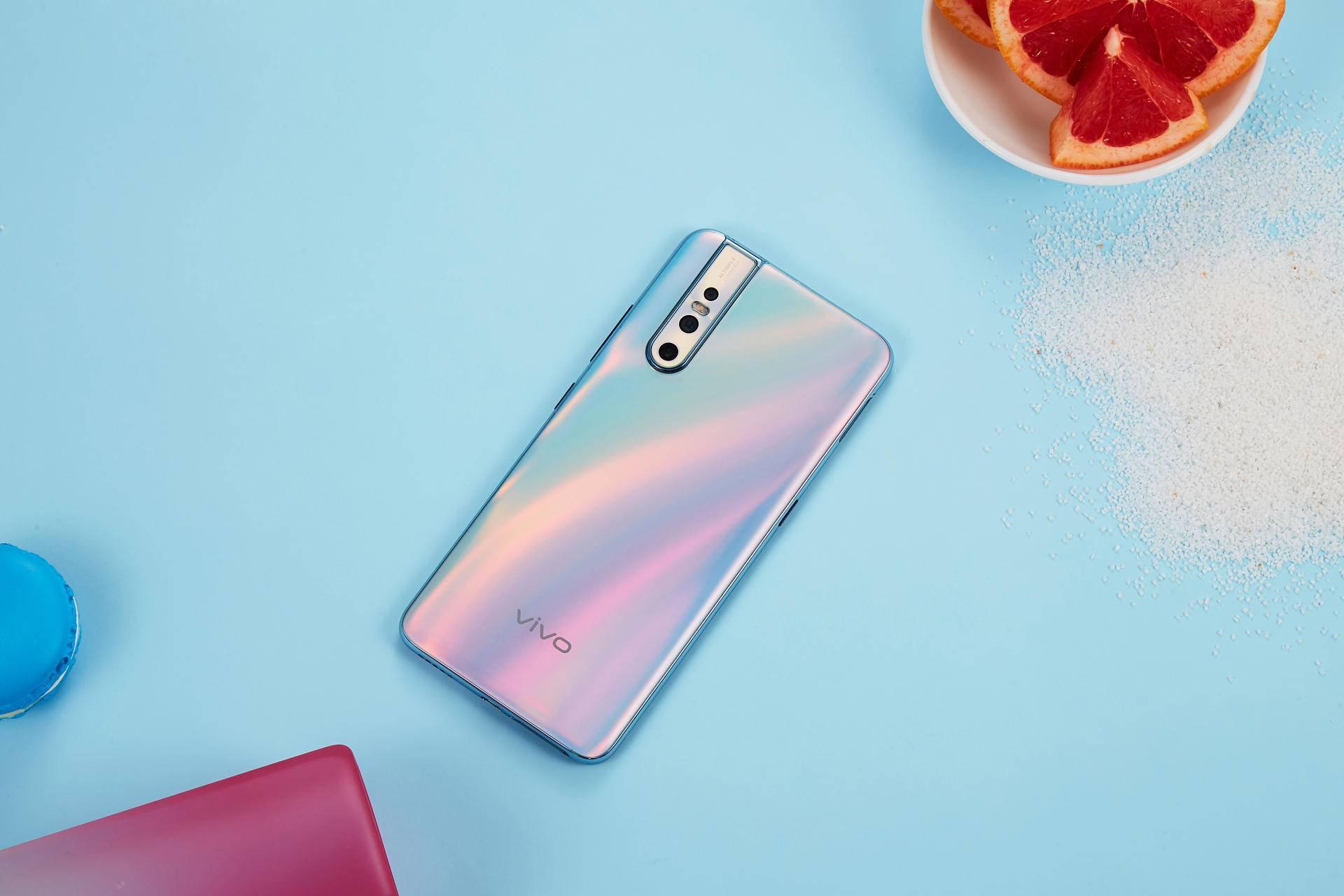 烈日炎炎想清爽不仅有雪碧还有这款vivos1pro仲夏梦