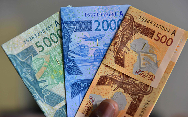 西非法郎兑换人民币图片