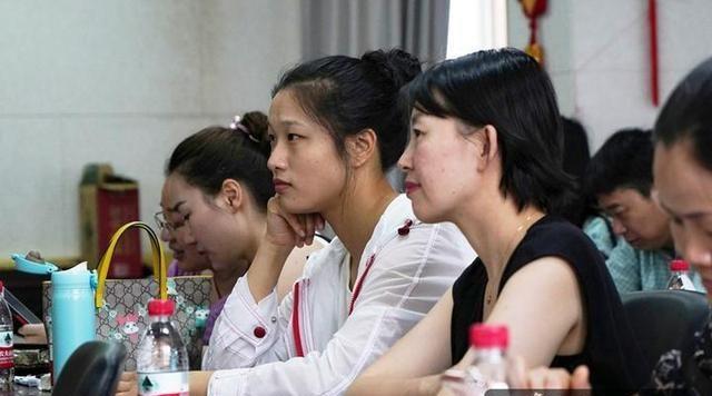 上虞区实验小学自制节目《上德细节赞》深化党