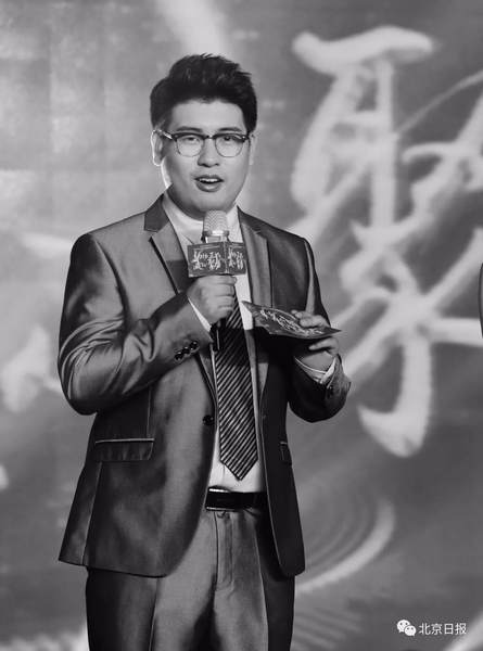 32岁同仁眼科医生突然离世,他将光明继续留在人间|王辉|同仁_新浪新闻