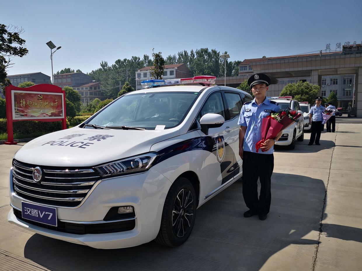 科技,安全保驾护航 汉腾v7成警务用车新标杆-新浪汽车