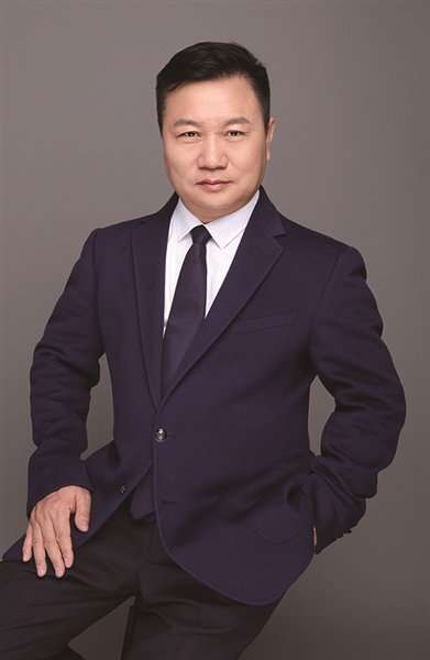 黄国林董事长卖商品不如卖服务,就是靠着这个理念,"大好河山"才应运而