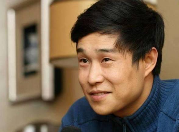 曾红极一时,如今十分落魄的3个明星,网友:最后一位封杀太对了