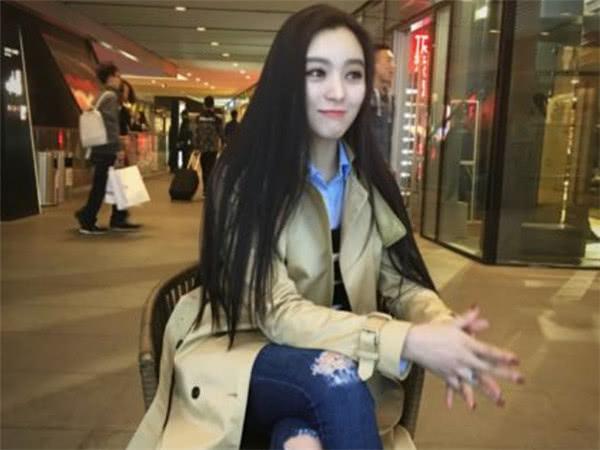 范冰冰"御用替身"28岁王亚楠近照 网友:有点可惜!