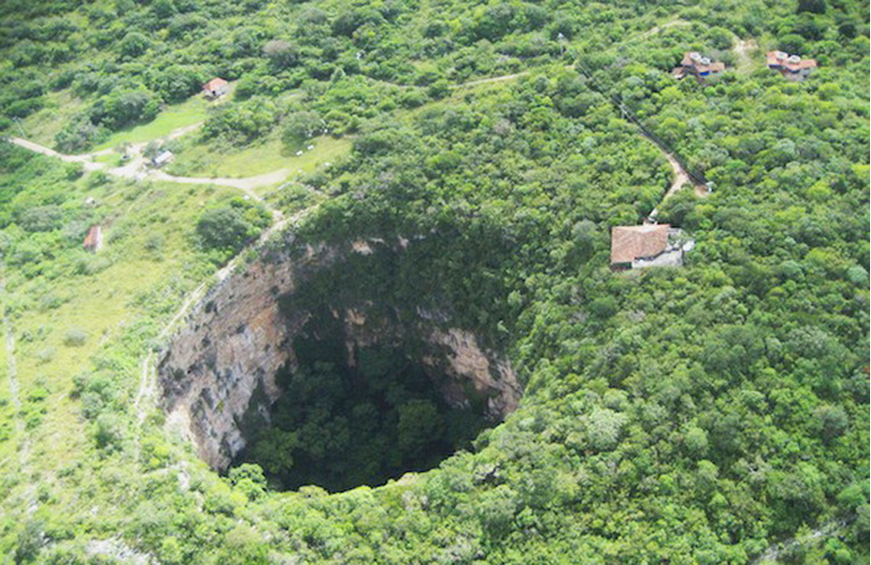 湖南这一神秘"禁地",专家冒险进入,发现堪比兵马俑的世界奇迹