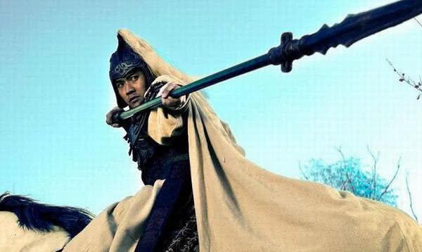 三国武将兵器谱:赵云用枪,关羽用刀,方天画戟并非吕布独门武器