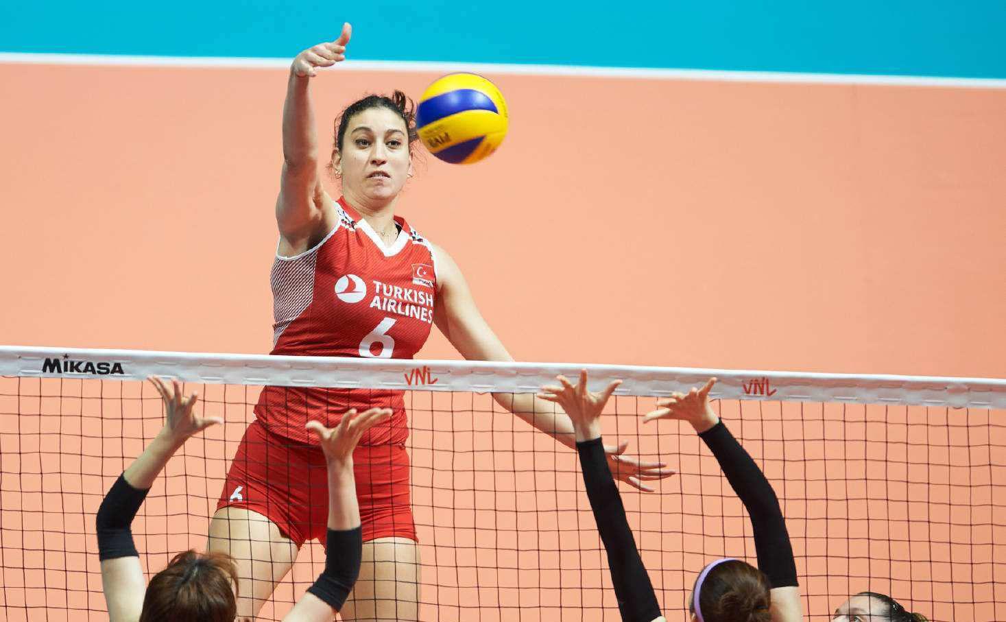 大冷门!土耳其女排3-0横扫意大利,卡拉库尔特完胜埃格努!