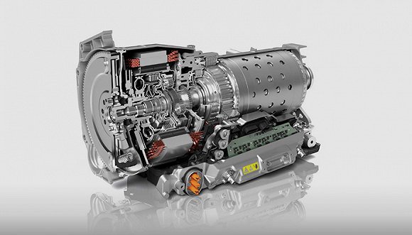 菲亚特克莱斯勒未来旗下车型将搭载第四代采埃孚8at变速箱