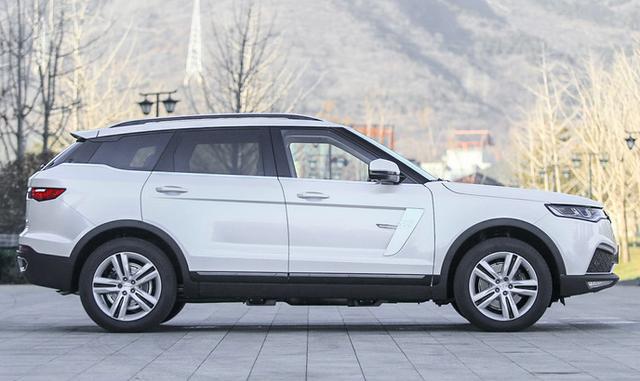 真正的大5座suv,轴距2850mm,9万就能入手,可惜销量不高