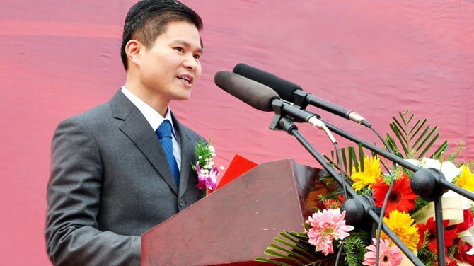 黃春發出席活動的照片。 圖源:廈門合一集團官網
