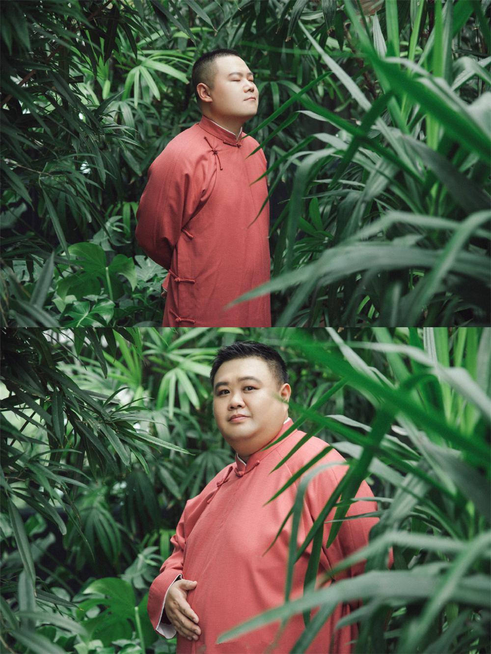 郭麒麟长袍俊朗非凡,老爹郭德纲风度翩翩