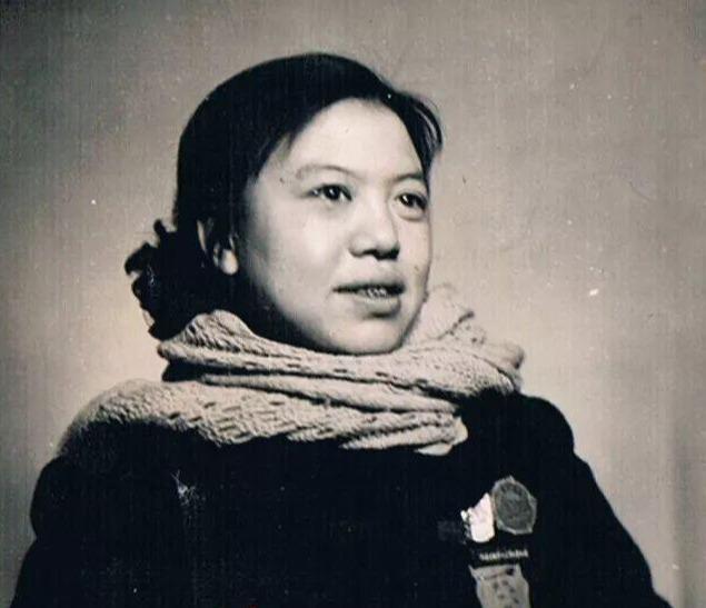 桑振君从童养媳熬成流派创始人为艺术与常香玉公开辩论