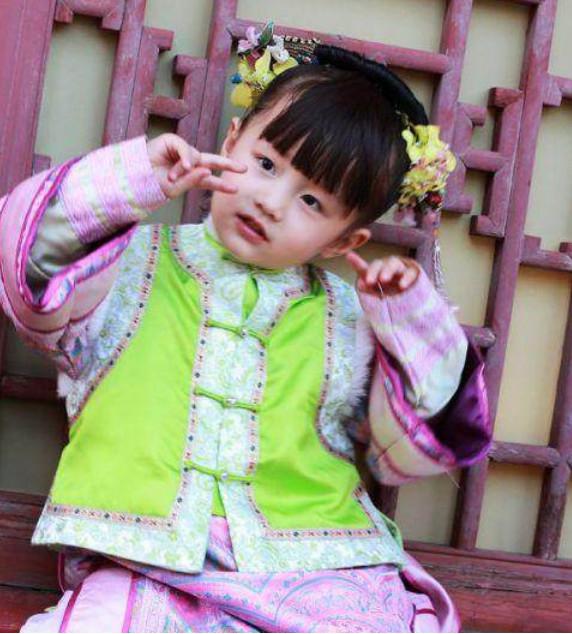 最漂亮小童星!10岁靠《知否》走红,12岁演《武林外传》惊艳