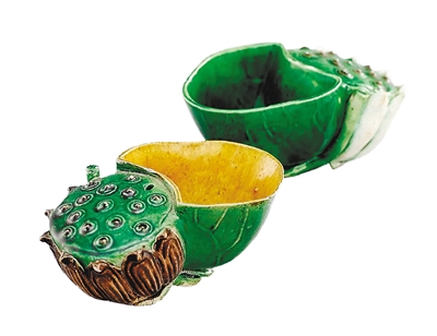 其实古人文房里还有一件必备之物,少了它,墨不能研,笔不能书,它就是被