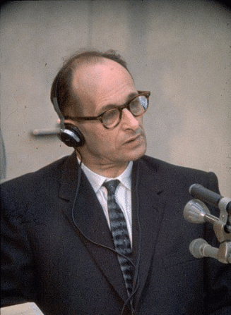 纳粹"死刑执行者"阿道夫·艾希曼在德国战败十多年后才受到审判