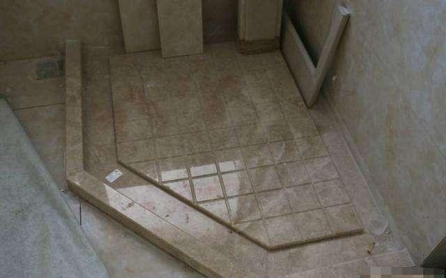 作为房子内功能性最强的地方,卫生间的防水,排水,防滑一定要做好来,不