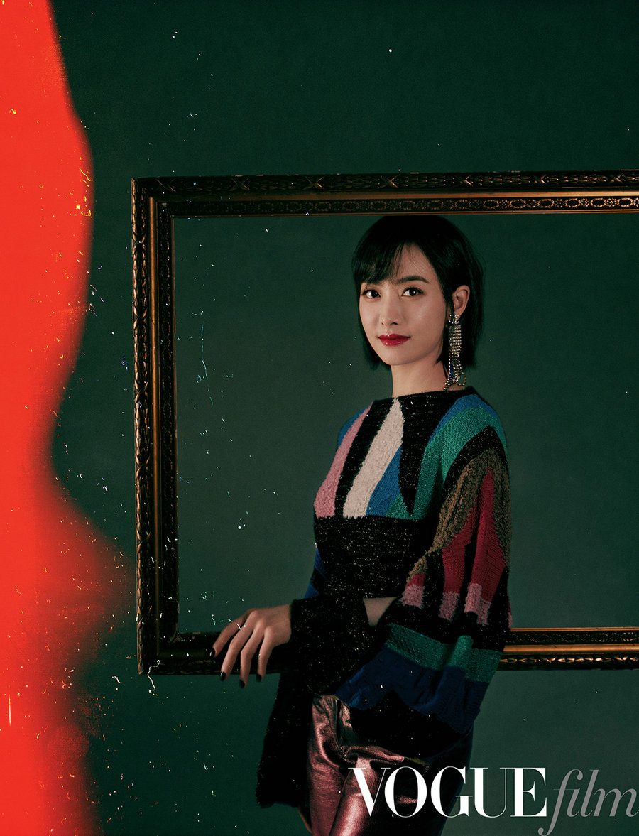 宋茜最新大片释出光彩陆离演绎艺术魅力 手机新浪网