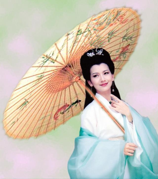 对于赵雅芝,大家印象最深的自然就是电视剧《新白娘子传奇》中的