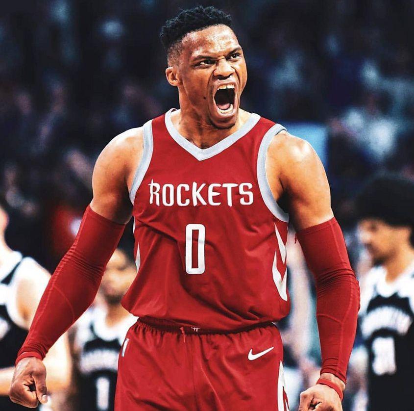 火箭有哈登和保罗,为啥还要引进威少?他们有多余的薪资空间吗?