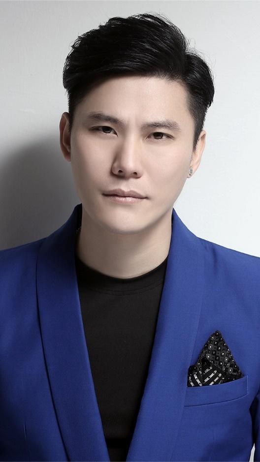 南宫嘉骏酷狗首唱会现场惊现粉丝探班真相超暖