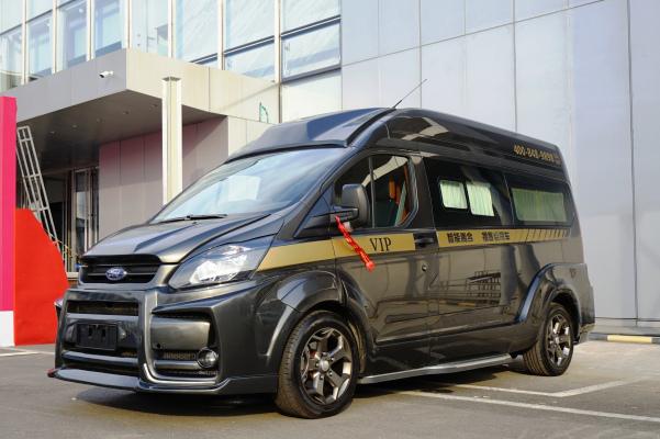 福客特2020款新逸途商务版采用福特—新全顺(配置|询价)底盘(代号