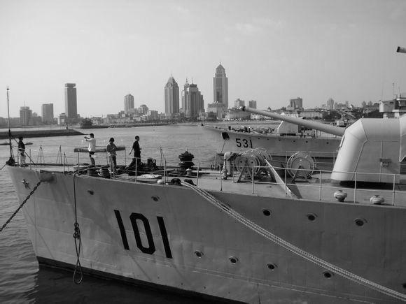 新中国第一艘驱逐舰——101"鞍山"号驱逐舰|驱逐舰|鞍山|中国海军