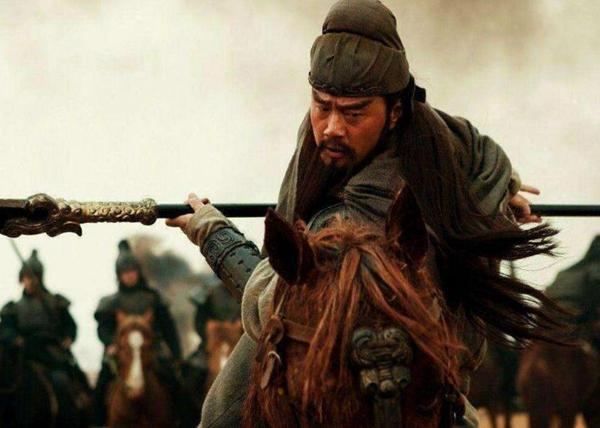 关羽是何许人也,是中国古代出了名的武神关二爷,一身虎胆,而且武艺