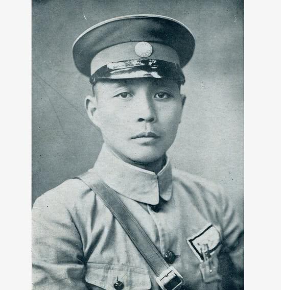 国民党军队节节败退以为他能力挽狂澜不料名不副实