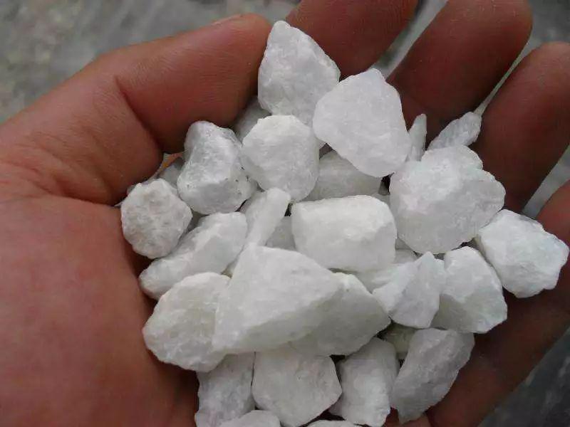 麻省理工造出远古矿物白云石