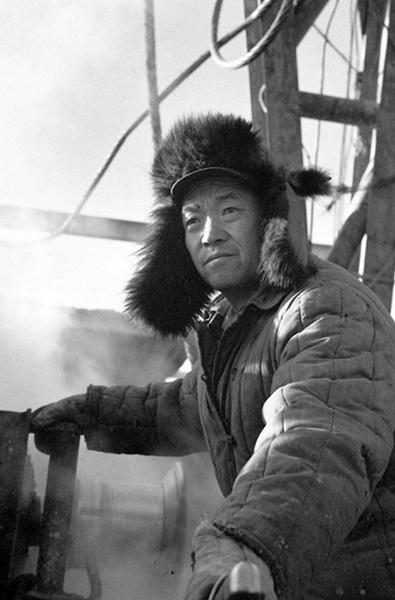 铁人王进喜去世后其子女是否继承了楷模精神如今过得如何