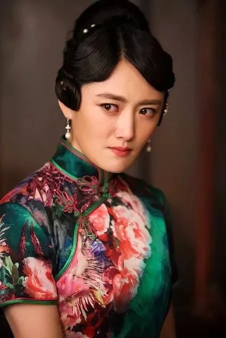 实力女星陈洁,此番将挑战演技,出演张家神秘的三姨太,这是她首次以