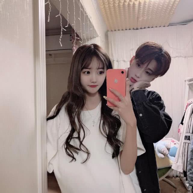 王乐乐罕见晒女友素颜看清面容后网友杨清柠输得不冤