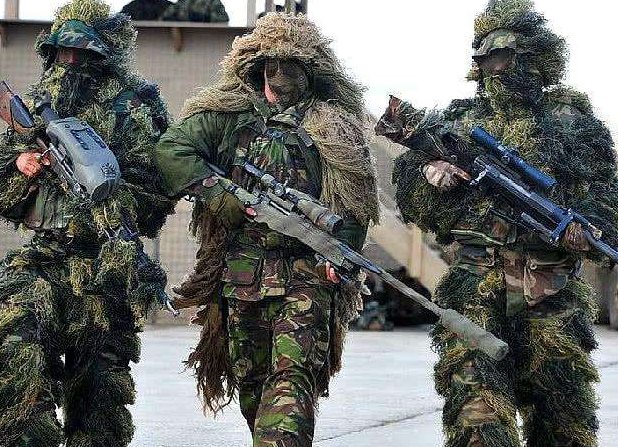 然而在西方国家特种兵退役后,很多人都会加入雇佣兵,而他们很容易就走