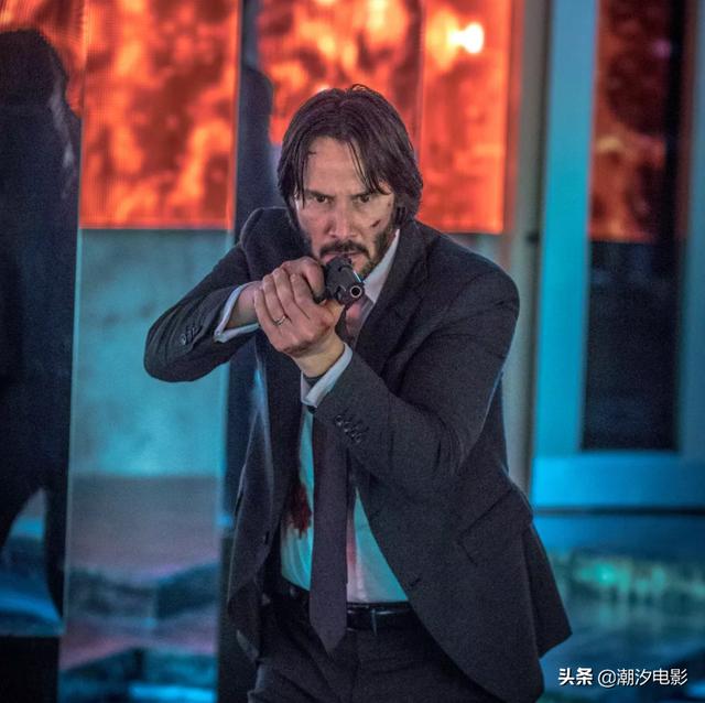 最近消息:西装暴徒约翰·威克又杀了197人,另外重伤5人